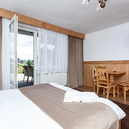Drevenica U Pavla Bed and breakfast 3*
