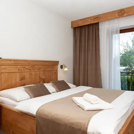 Drevenica U Pavla 住宿加早餐酒店 Ždiar