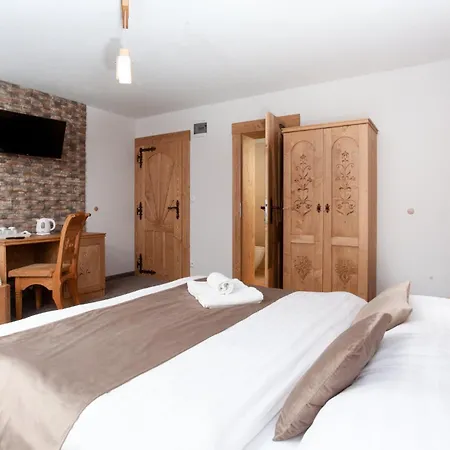 住宿加早餐酒店 Drevenica U Pavla Ždiar