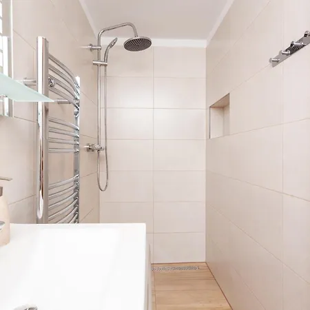 Drevenica U Pavla Bed & Breakfast