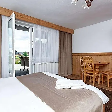 Drevenica U Pavla فندق مبيت وإفطار Ždiar