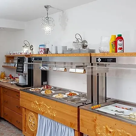 Drevenica U Pavla 3*